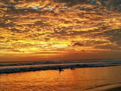 sunset di pantai kuta
