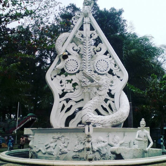 Rawa Pening Statue