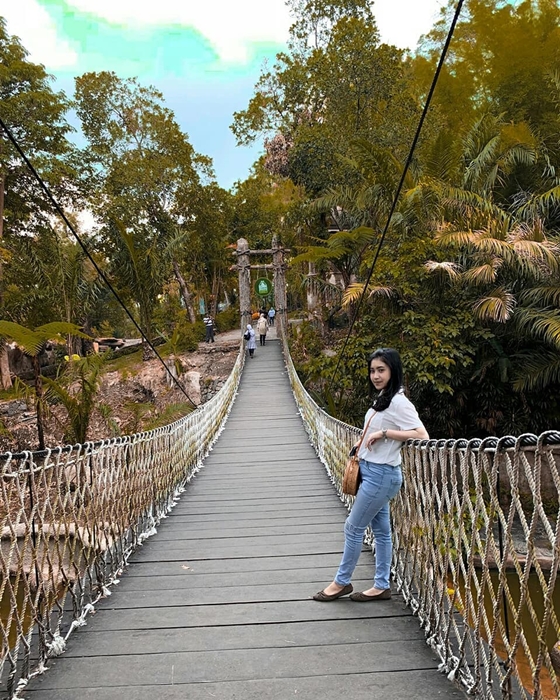 Taman Safari Prigen Jembatan