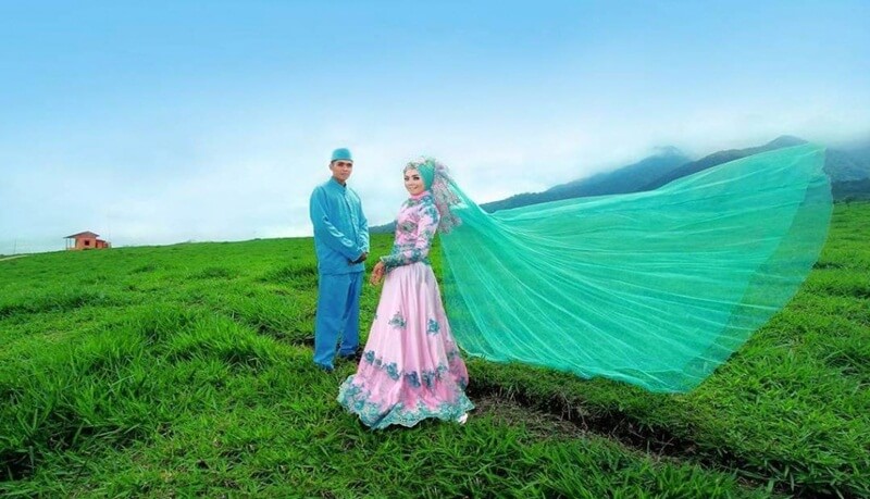 Pre Wedding Di Padang Mengatas