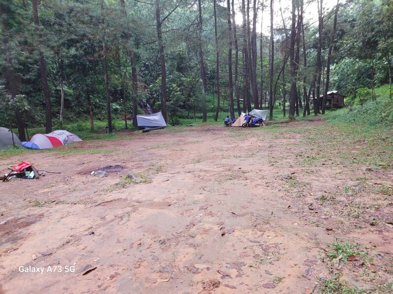 Camping Area Yang Luas