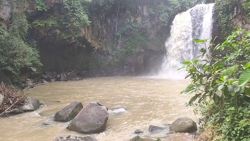 Kolam Air Terjun Simonang-Monang