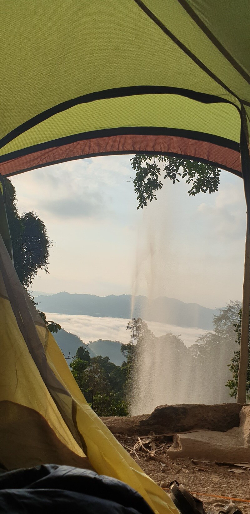 Camping Di Belakang Air Terjun Batang Kapas