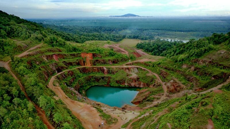 Kubangan Tambang Timah Geopark Belitung