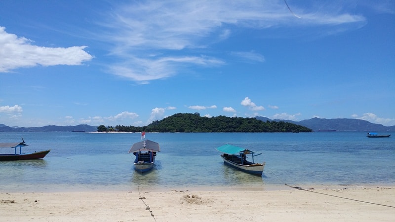 Nyebrang ke Pulau Tangkil