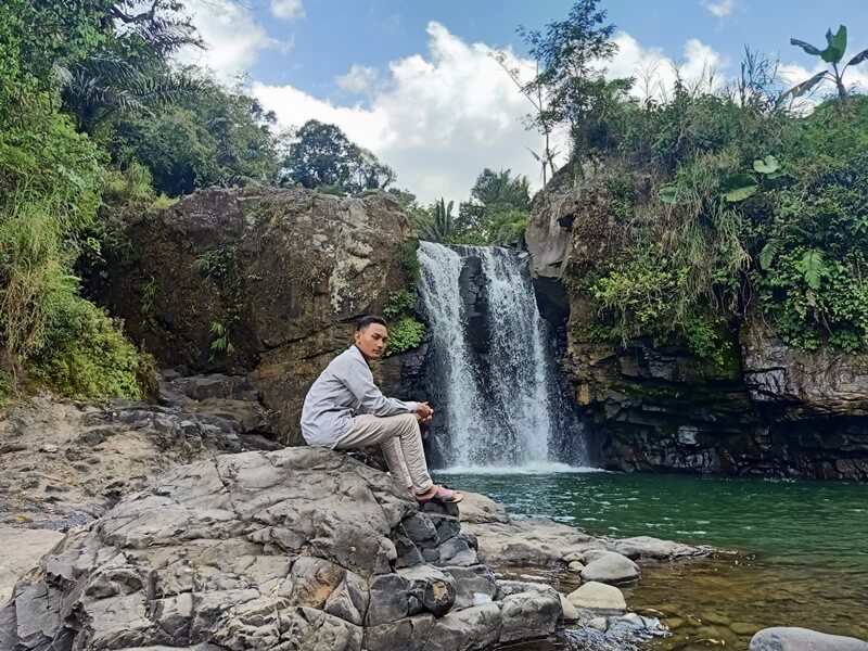 Curug Jlarang, Air Terjun Pekalongan Di Tengah Sawah - NativeIndonesia.com