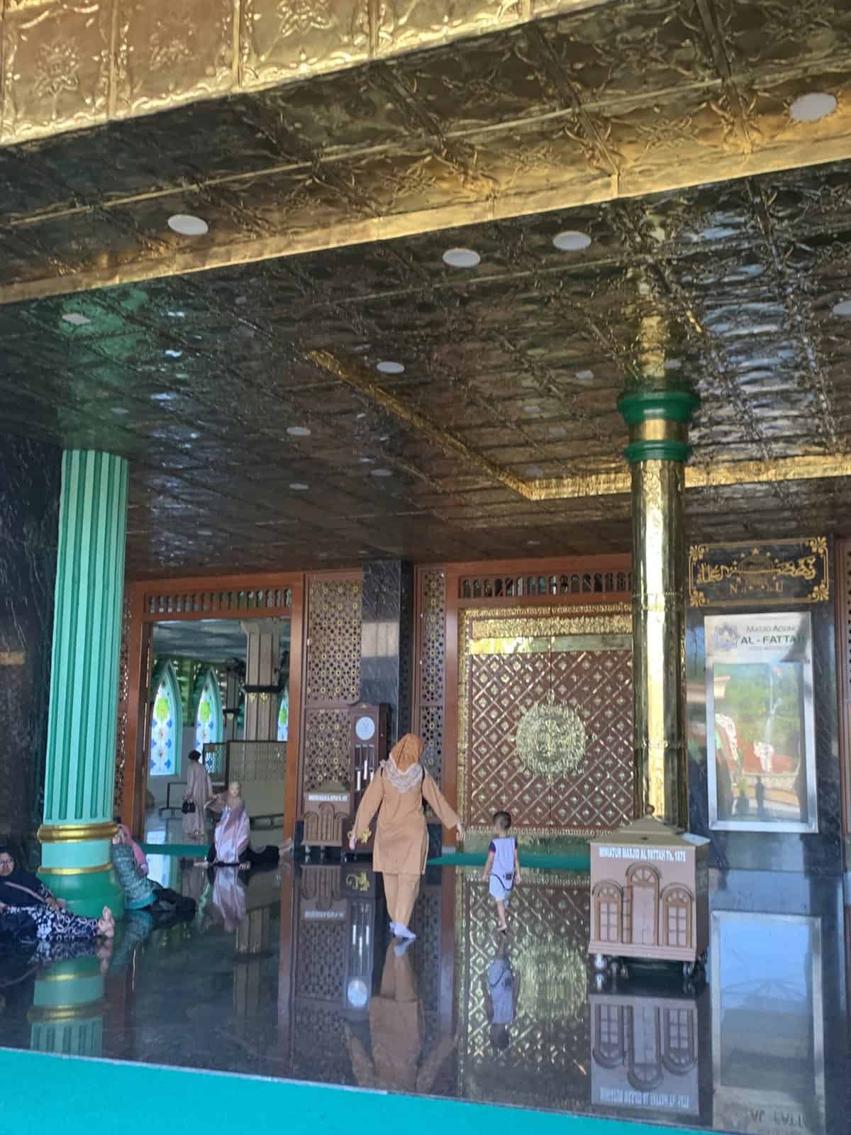 foto masjid agung al fattah mojokerto