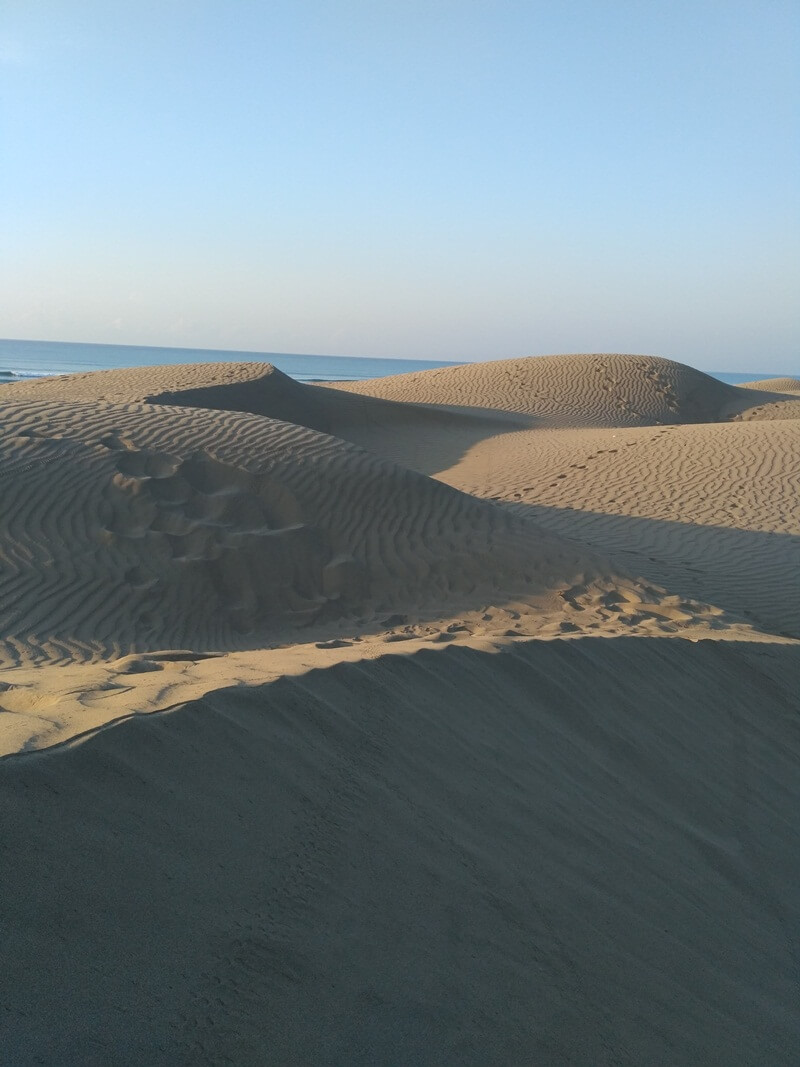 padang pasir pantai oetune