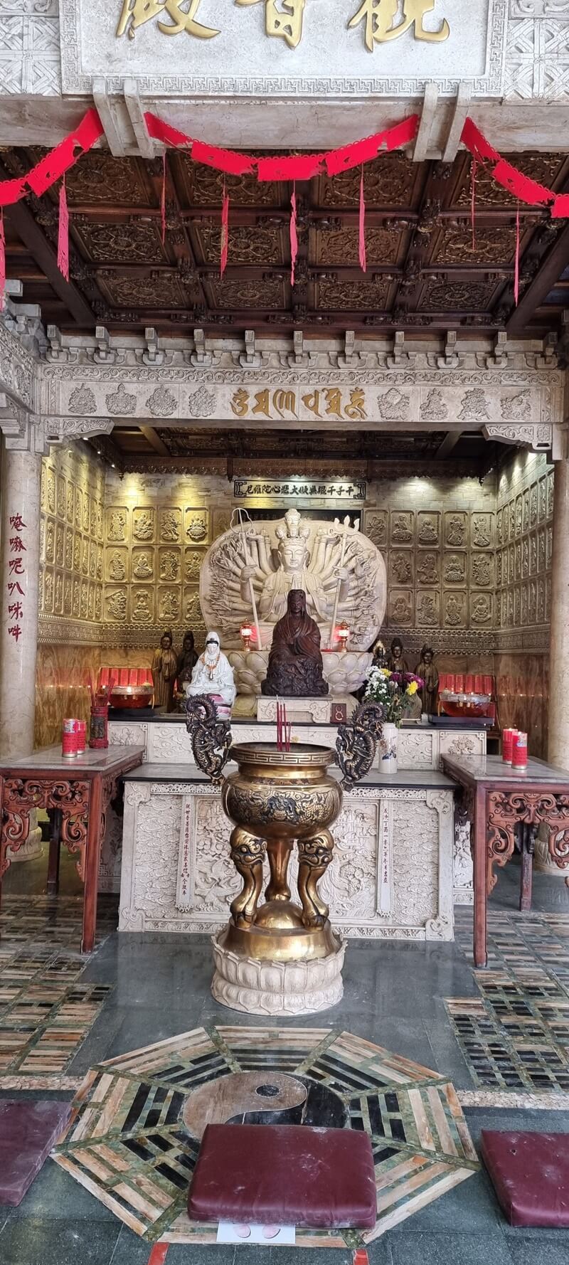 tempat beribadah umat buddha
